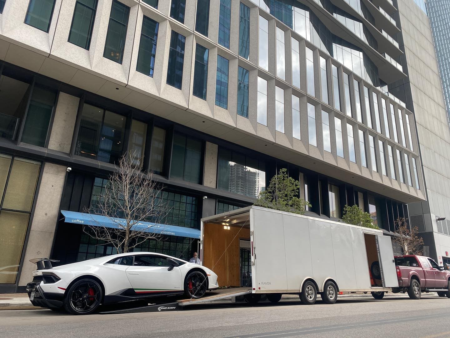 2018 Lamborghini Huracan Performante. Always cool getting to know local Austin car enthusiasts. Picked up downtown and brought in for service. 
.
.
.
.
.

#nicksautotransport #dreamtransporter #enclosedtransport #carhauler #carsofinstagram #carswithoutlimits #supercar #supercarsofinstagram #toyhauler #atc #aluminumtrailer #ford #powerstroke #platinum #carporn #raceramps #lamborghini #lambo #lambro #huracan #performante