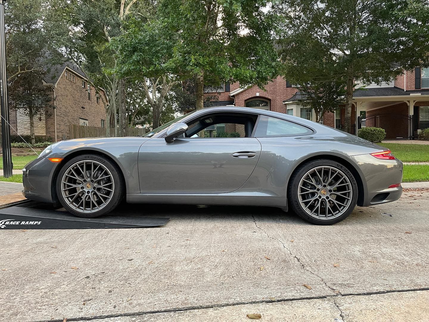 Another day another 911. This 2018 Porsche 911 Carrera was being traded in and @porscheatx called their favorite transporter to get it taken care of. 
.
.
.
.
.
.
.

#nicksautotransport #dreamtransporter #enclosedtransport #carhauler #carsofinstagram #carswithoutlimits #supercar #supercarsofinstagram #toyhauler #atc #aluminumtrailer #ford #powerstroke #platinum #carporn #raceramps #porsche #911 #stuttgart #porscheaustin #991