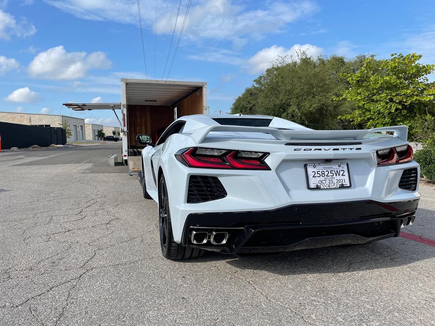 2021 Corvette C8 heading into @pristine_auto_detailing_austin for @joshsnowhorn. Another collab with @leadfoot_transport_llc. I should keep a tally of how many of these I’ve moved in different specs. Love the ceramic gray on this one!
.
.
.
.
.
.

#nicksautotransport #dreamtransporter #enclosedtransport #carhauler #carsofinstagram #carswithoutlimits #supercar #supercarsofinstagram #toyhauler #atc #aluminumtrailer #ford #powerstroke #platinum #carporn #raceramps #chevrolet #corvette #vette #c8 #midengine #stingray #gm #americanmuscle