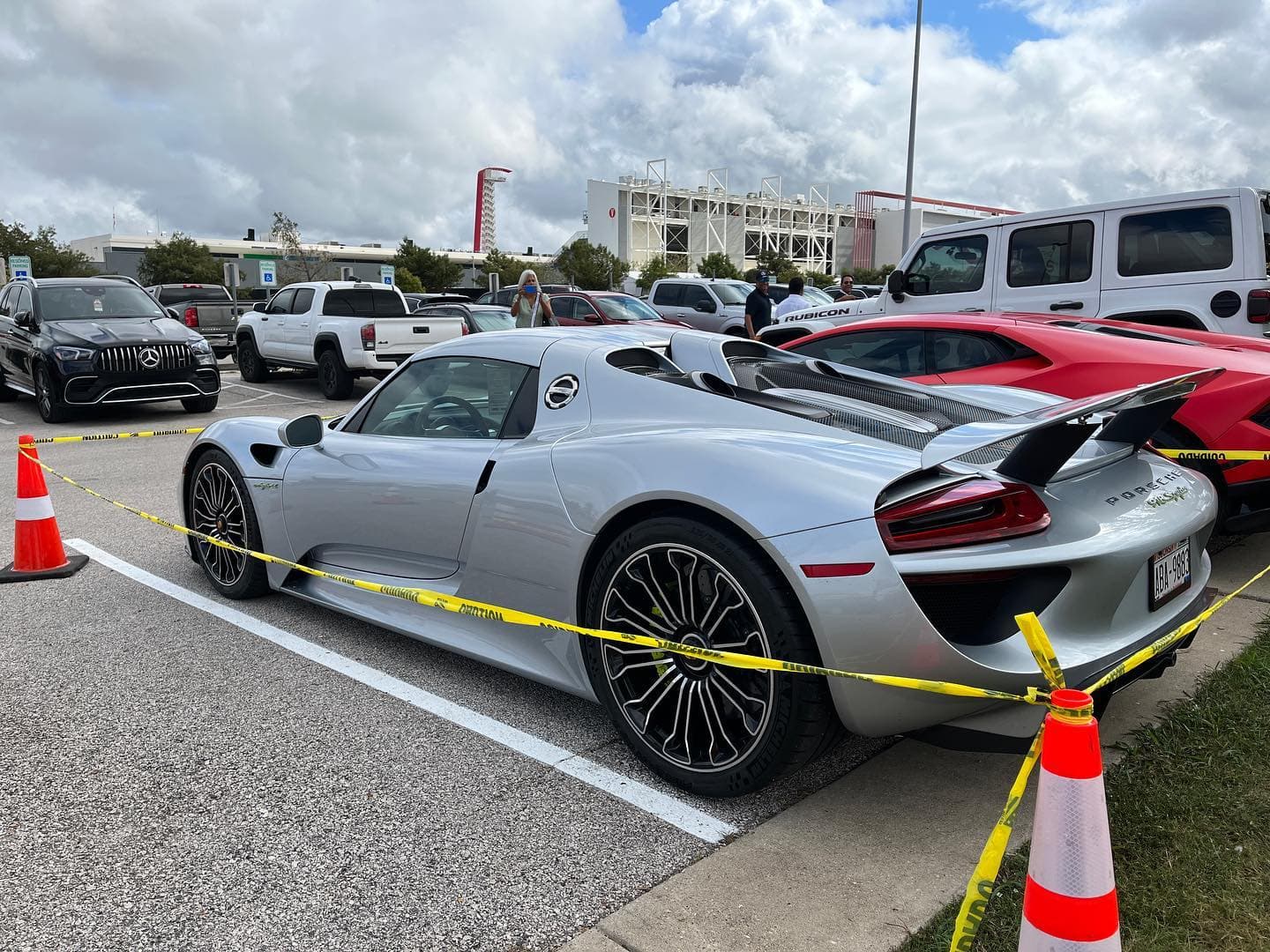 Lol at the caution tape. #porsche #918 #918spyder