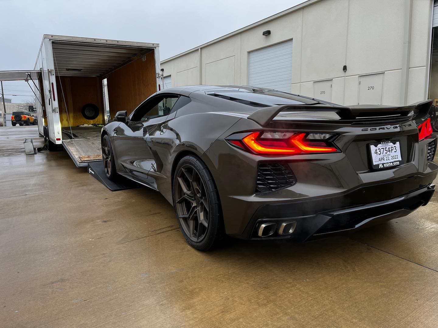 Nicely spec’d C8 heading out! 
.
.
.
.
.
.
.

#nicksautotransport #dreamtransporter #enclosedtransport #carhauler #carsofinstagram #carswithoutlimits #supercar #supercarsofinstagram #toyhauler #atc #aluminumtrailer #ford #powerstroke #platinum #carporn #raceramps #generalmotors #gm #chevrolet #chevy #corvette #vette #c8