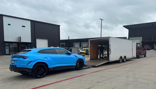 One of the first Lamborghini Urus S to roll off the line. Always great working with @tx_tint. Bringing the fire as usual. Thanks again for your continued business brother!
.
.
.
.
.
.
.
.

#nicksautotransport #dreamtransporter #enclosedtransport #carhauler #carsofinstagram #carswithoutlimits #supercar #supercarsofinstagram #toyhauler #atc #aluminumtrailer #ford #powerstroke #platinum #carporn #raceramps #lamborghini #urus #lambo #lambro #urusS