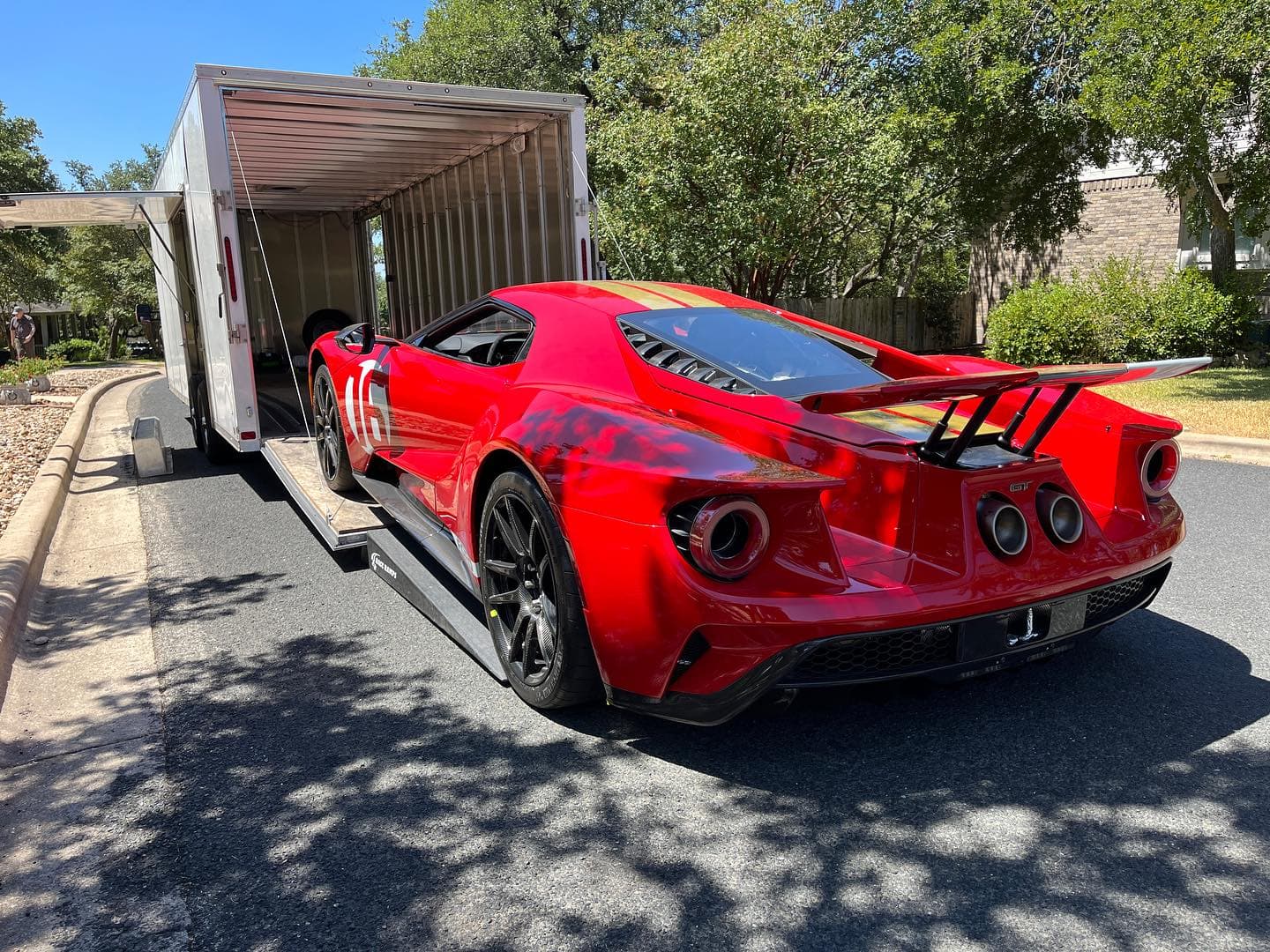 This spec is just gorgeous. 2022 Ford GT Heritage Edition. Really love the red/gold combo. 
.
.
.
.
.
.

#nicksautotransport #dreamtransporter #enclosedtransport #carhauler #carsofinstagram #carswithoutlimits #supercar #supercarsofinstagram #toyhauler #atc #aluminumtrailer #ford #powerstroke #platinum #carporn #raceramps #fordgt #gt #heritage