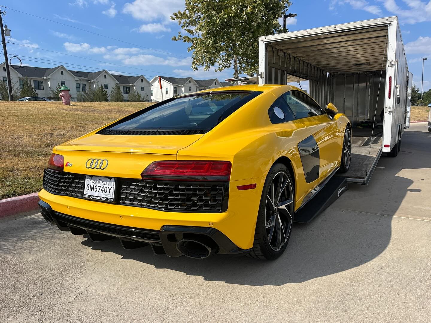 What a killer spec on this 2023 Audi R8. An awesome way to send off the final production year of one of the best road cars out there. 
.
.
.
.
.
.
.

#nicksautotransport #dreamtransporter #enclosedtransport #carhauler #carsofinstagram #carswithoutlimits #supercar #supercarsofinstagram #toyhauler #atc #aluminumtrailer #ford #powerstroke #platinum #carporn #raceramps #audi #r8 #vegasyellow