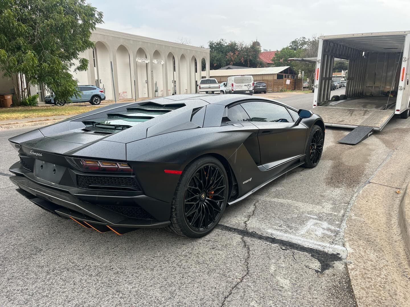 2018 Lamborghini Aventador S coming in on a trade in. These cars will be 11 years old and still look like concept cars. 
.
.
.
.
.

#nicksautotransport #dreamtransporter #enclosedtransport #carhauler #carsofinstagram #carswithoutlimits #supercar #supercarsofinstagram #toyhauler #atc #aluminumtrailer #ford #powerstroke #platinum #carporn #raceramps #lamborghini #aventadorS #aventador #lambo #lambro