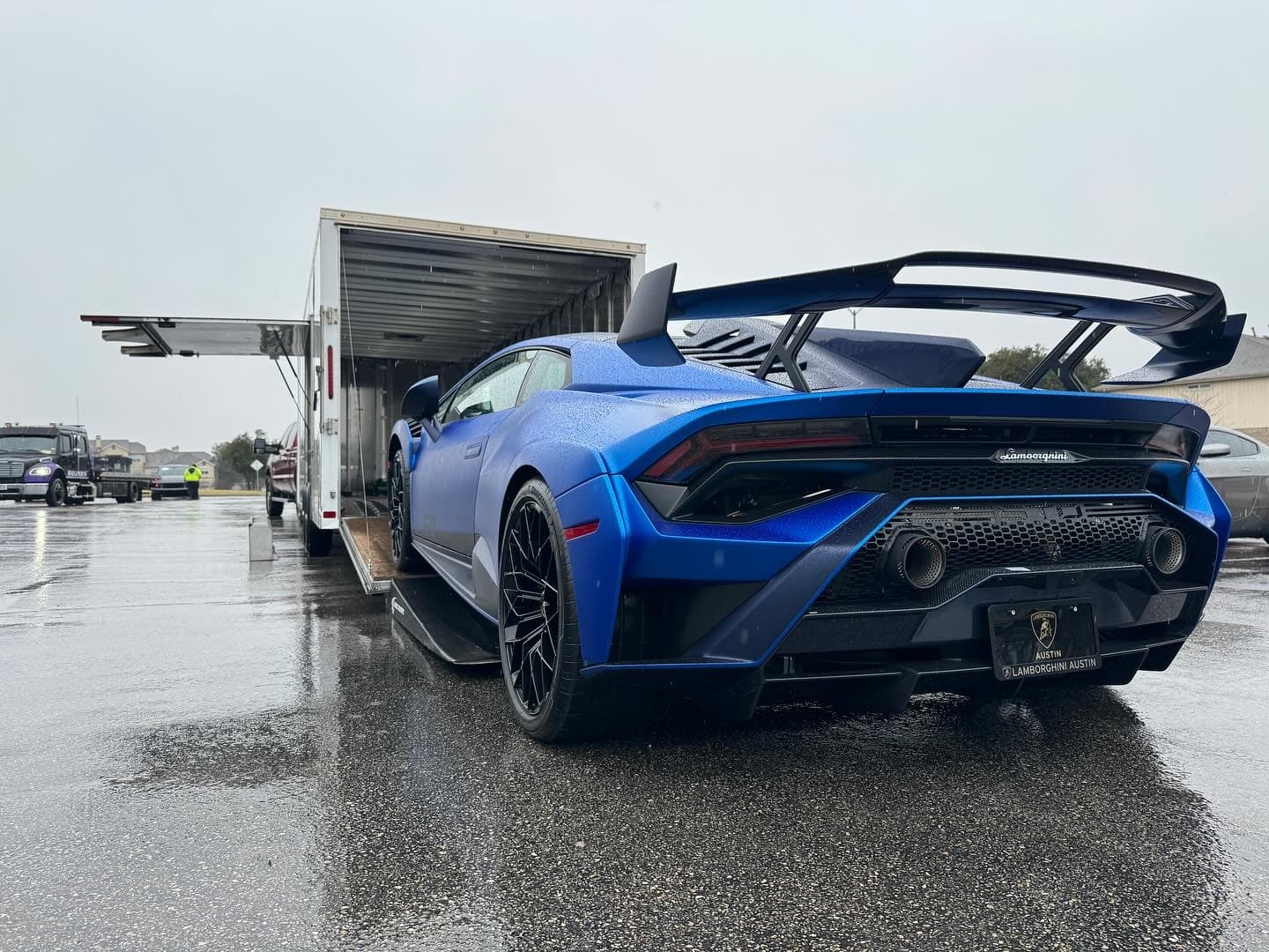 2023 Lamborghini Huracan STO. This is a 63 edition which is super limited in its options and production. Just look at this thing. Looking like a fighter jet for the street. The matte blue paint is gorgeous as well.  Very hard to photograph all the body lines and aero pieces. Love this car!
.
.
.
.
.
.
.
.
#nicksautotransport #dreamtransporter #enclosedtransport #carhauler #carsofinstagram #carswithoutlimits #supercar #supercarsofinstagram #toyhauler #atc #aluminumtrailer #ford #powerstroke #platinum #carporn #raceramps #lamborghini #lambo #huracan #sto