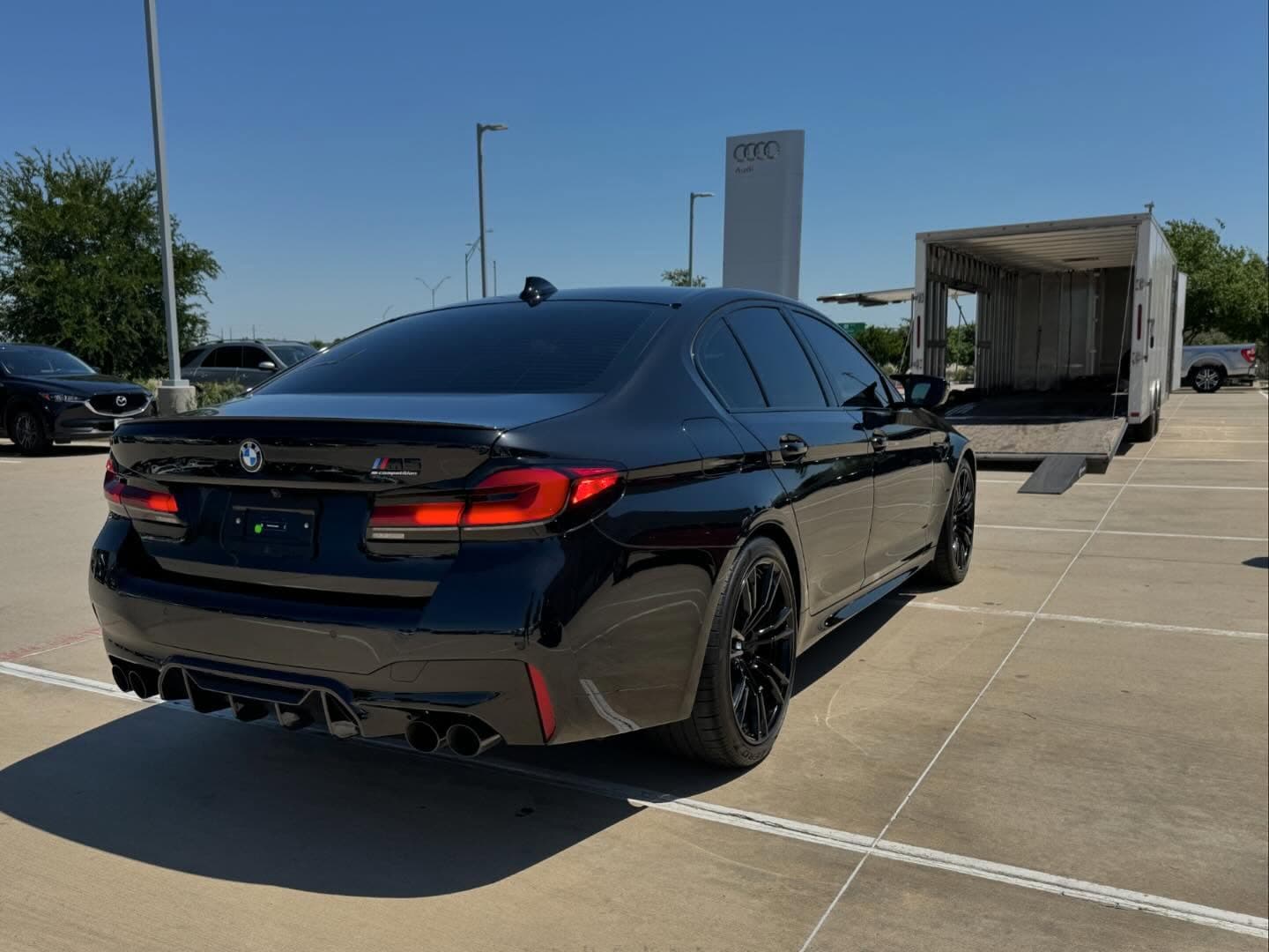 M5 Comp in an all black suit rollin out! Thank you everyone for the constant referrals. They mean a lot!
.
.
.
.
.
.
.
#nicksautotransport #dreamtransporter #enclosedtransport #carhauler #carsofinstagram #carswithoutlimits #supercar #supercarsofinstagram #toyhauler #atc #aluminumtrailer #ford #powerstroke #platinum #carporn #raceramps #bmw #m5 #m5competition